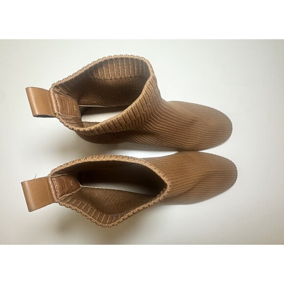 *NEW* Everlane The Glove Boot Cognac Tan Block Heel Ankle Booties Women's SIZE 8 - Picture 5 of 8